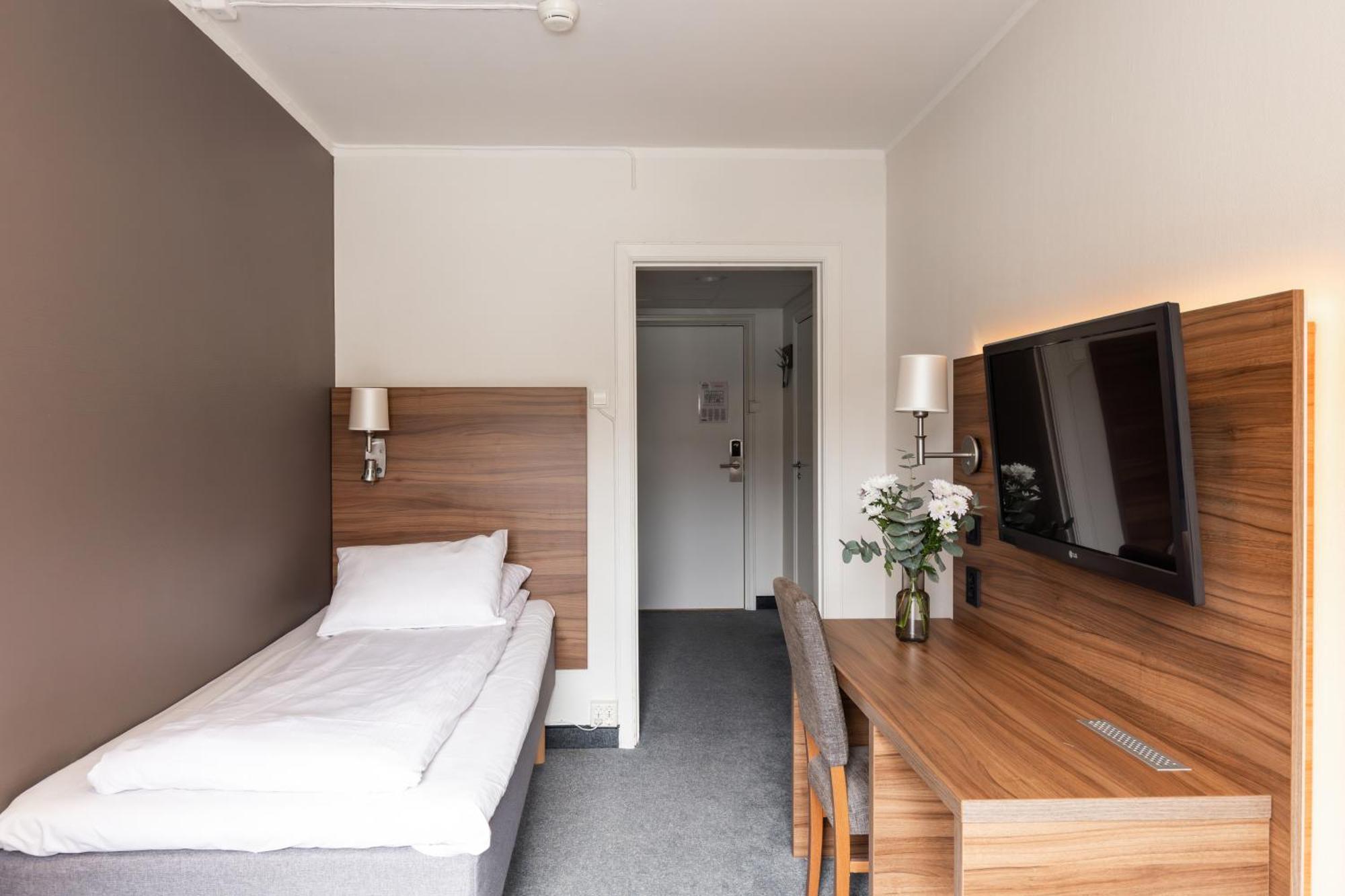 Thon Partner Hotel Backlund Левангер Экстерьер фото